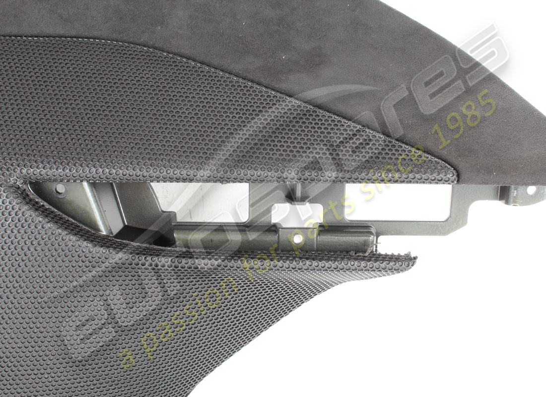 SUPPORT DE GRILLE DE WOOFER GAUCHE COMPLET D'OCCASION FERRARI. NUMÉRO DE PIÈCE 976340 (2) support de grille de woofer gauche complet d'occasion ferrari. numéro de pièce 976340 (2)