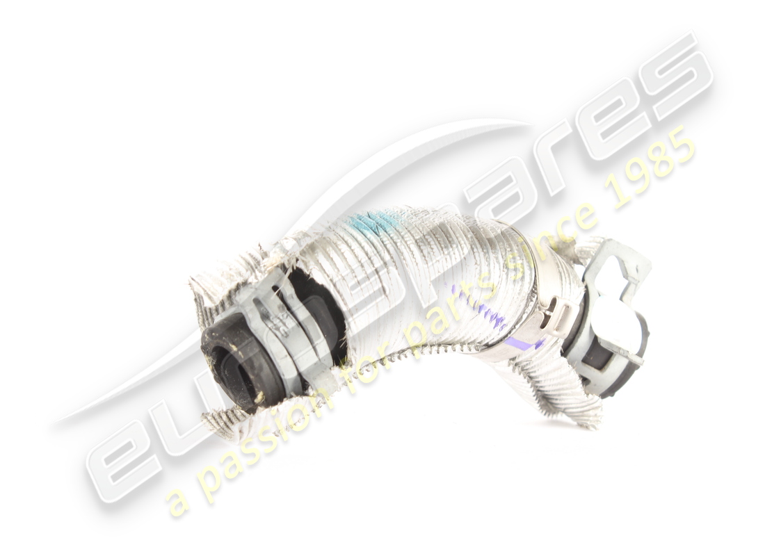 TUBE FLEXIBLE D'OCCASION Maserati. NUMÉRO DE PIÈCE 675001472 (1)