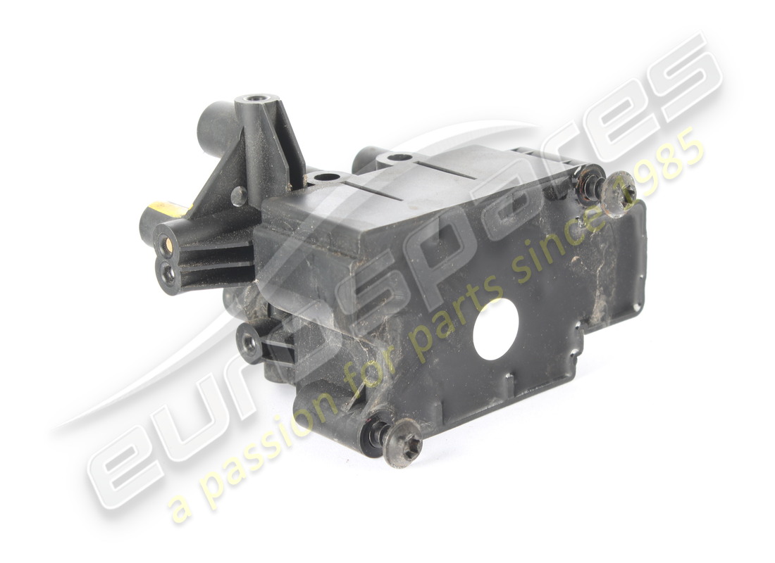 utilisé lamborghini boost de bloc de soupapes. numéro de pièce 4m0616013b (2)