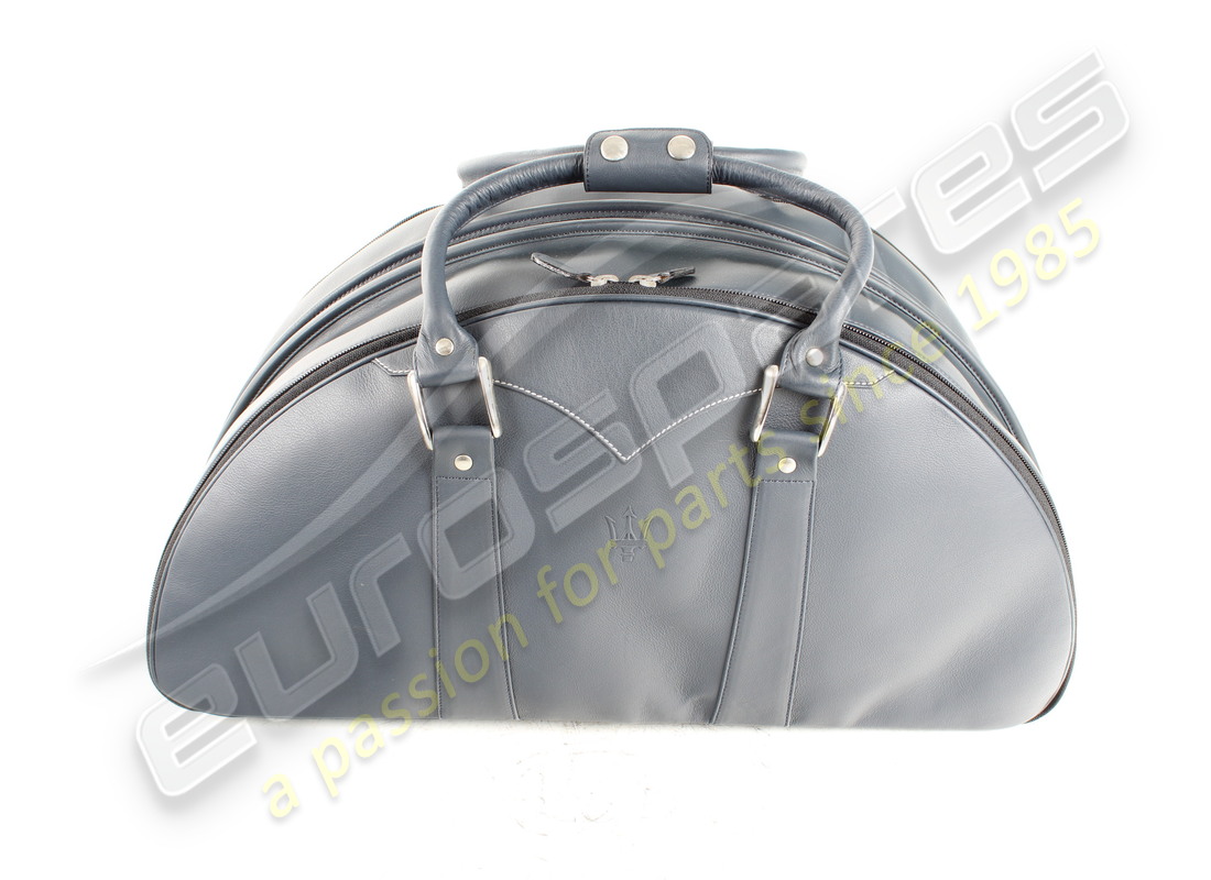 ensemble de bagages neuf maserati. numéro de pièce 920000346 (2)