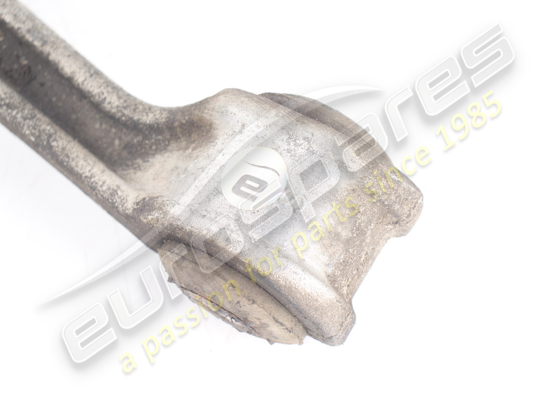 bras inférieur de suspension avant gauche maserati utilisé. numéro de pièce 366600119 (6)