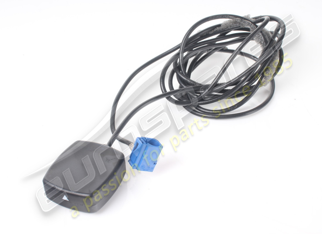 Ferrari ANTENNE GPS GLONASS UTILISÉE. NUMÉRO DE PIÈCE 336506 (1) Ferrari ANTENNE GPS GLONASS UTILISÉE. NUMÉRO DE PIÈCE 336506 (1)