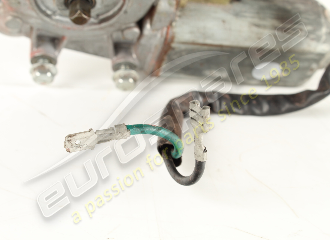 UTILISÉ FERRARI MOTEUR DE FENÊTRE GAUCHE. NUMÉRO DE PIÈCE 62302200 (4) utilisé ferrari moteur de fenêtre gauche. numéro de pièce 62302200 (4)