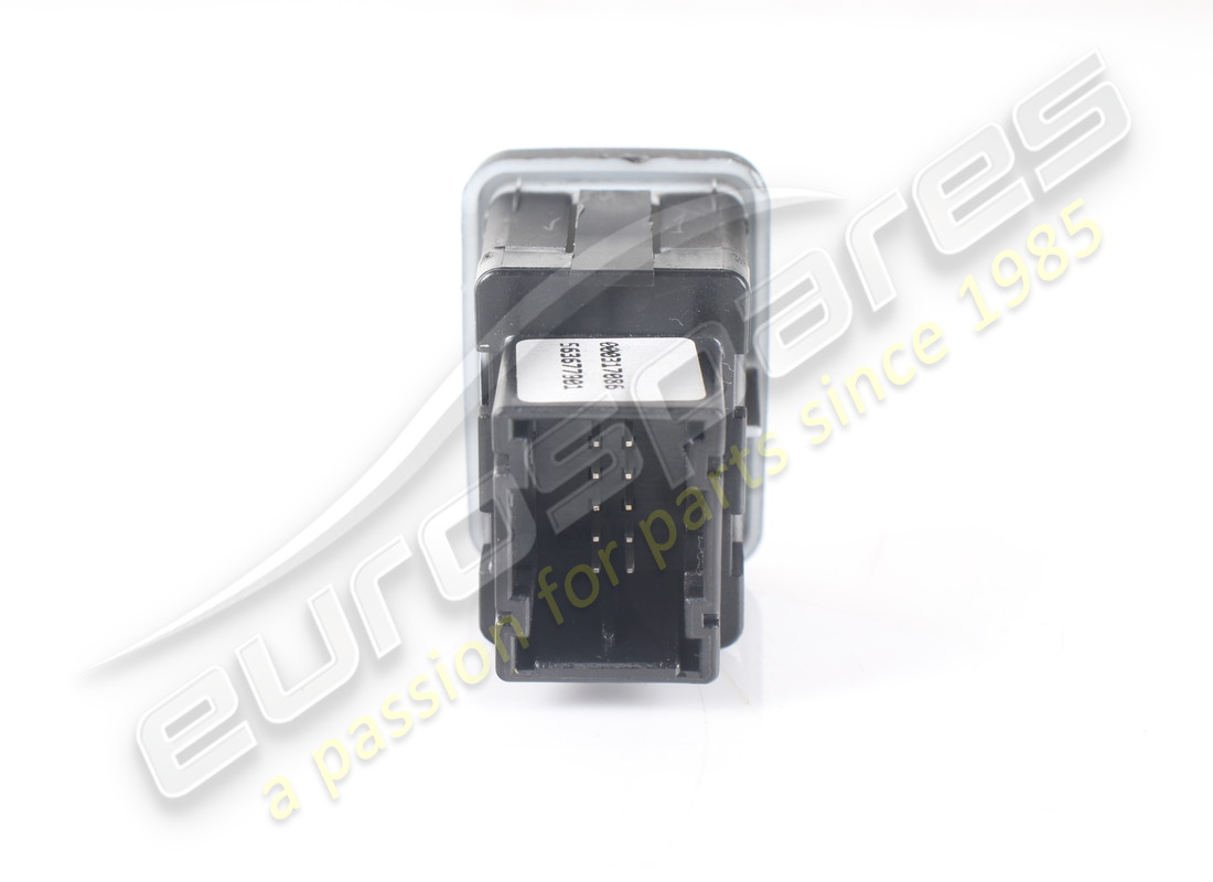 PRISE USB D'OCCASION FERRARI. NUMÉRO DE PIÈCE 317086 (3) prise usb d'occasion ferrari. numéro de pièce 317086 (3)