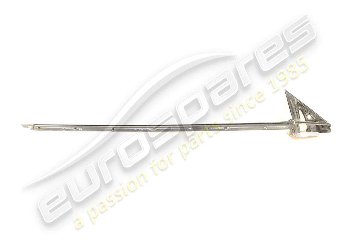 JOINT DE GRATTOIR DE FENÊTRE EXTÉRIEURE DROITE D'OCCASION Ferrari. NUMÉRO DE PIÈCE 82208000 (1)