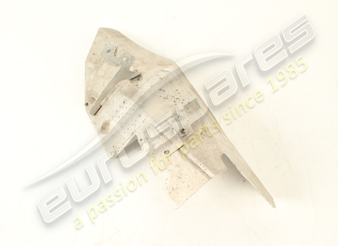 BOUCLIER THERMIQUE DE BOÎTE DE VITESSES DROIT D'OCCASION Ferrari. NUMÉRO DE PIÈCE 272274 (1)