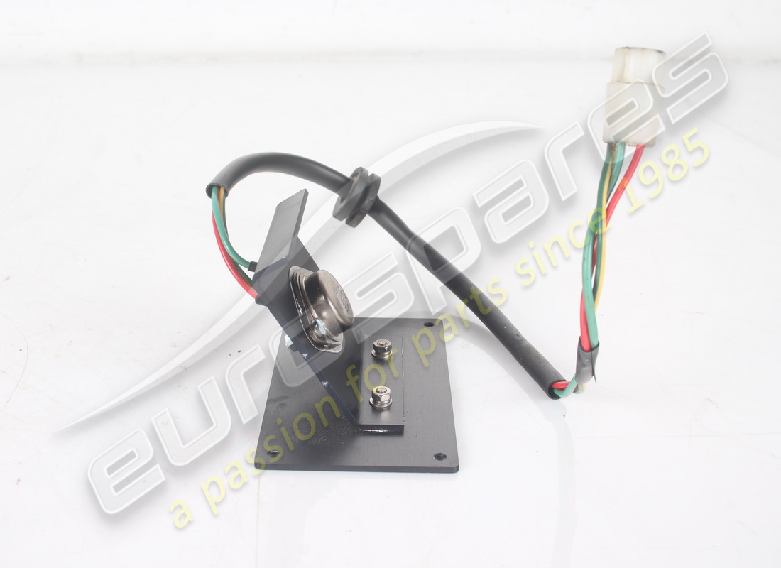 transistor de puissance d'occasion ferrari. numéro de pièce 126856 (2)