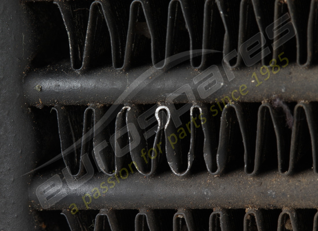 radiateur à huile ferrari utilisé. numéro de pièce 175696 (10)