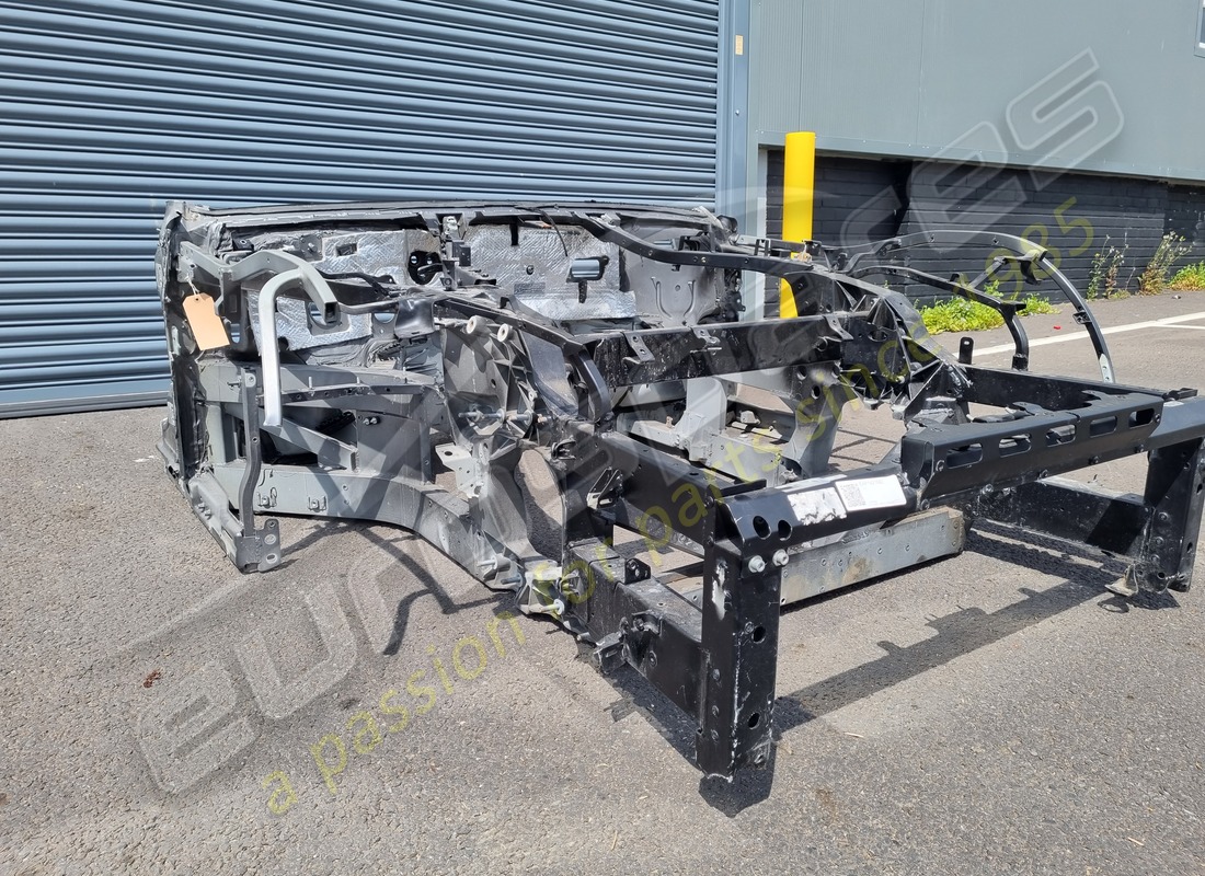 utilisé eurospares châssis avant complet. numéro de pièce eap1427682 (4)