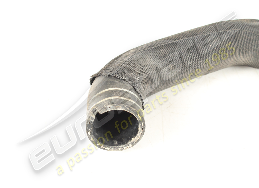 UTILISÉ FERRARI MANICOTTO USCITA RADIATORE. NUMÉRO DE PIÈCE 883348 (3) utilisé ferrari manicotto uscita radiatore. numéro de pièce 883348 (3)