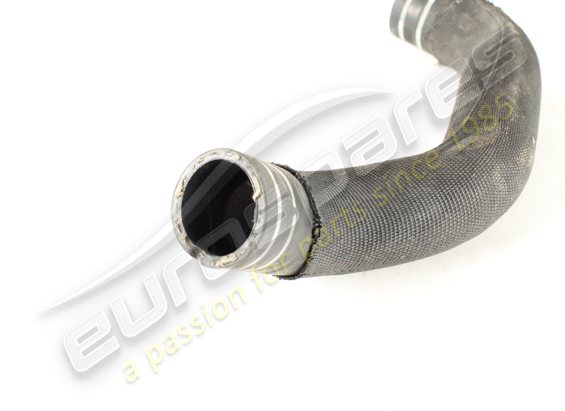 UTILISÉ FERRARI MANICOTTO USCITA RADIATORE. NUMÉRO DE PIÈCE 883348 (2) utilisé ferrari manicotto uscita radiatore. numéro de pièce 883348 (2)