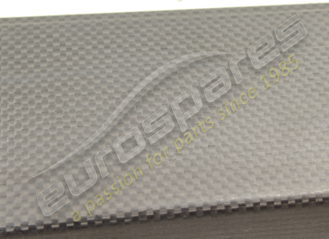 nouvelle plaque de protection lamborghini. numéro de pièce 410853492a (4)