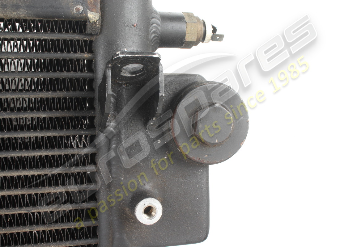 radiateur à huile ferrari utilisé. numéro de pièce 175696 (13)