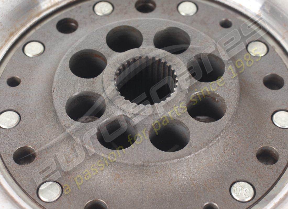 volant moteur ferrari utilisé. numéro de pièce 340464 (4)