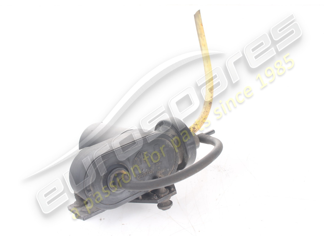 POMPE À VIDE D'OCCASION Maserati. NUMÉRO DE PIÈCE 325520172 (1)