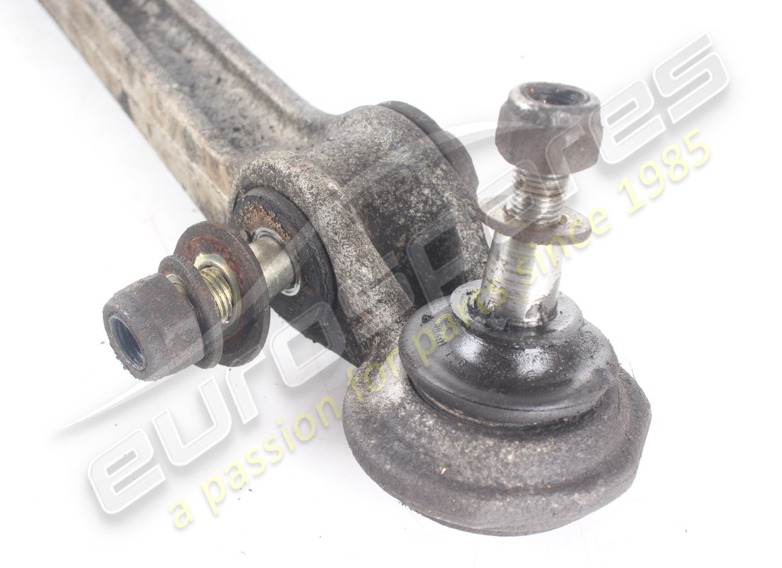 bras inférieur de suspension avant gauche maserati utilisé. numéro de pièce 366600119 (3)