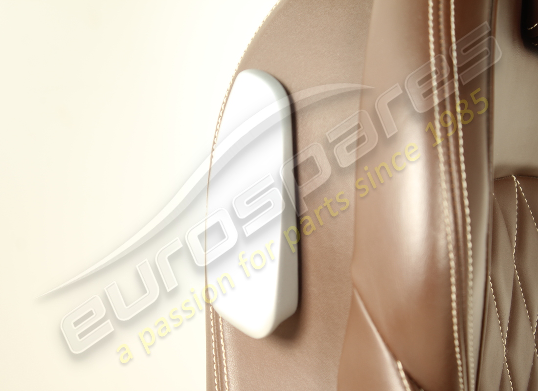 sièges complets d'occasion ferrari avec écrans arrière. référence eap1564144 (11)