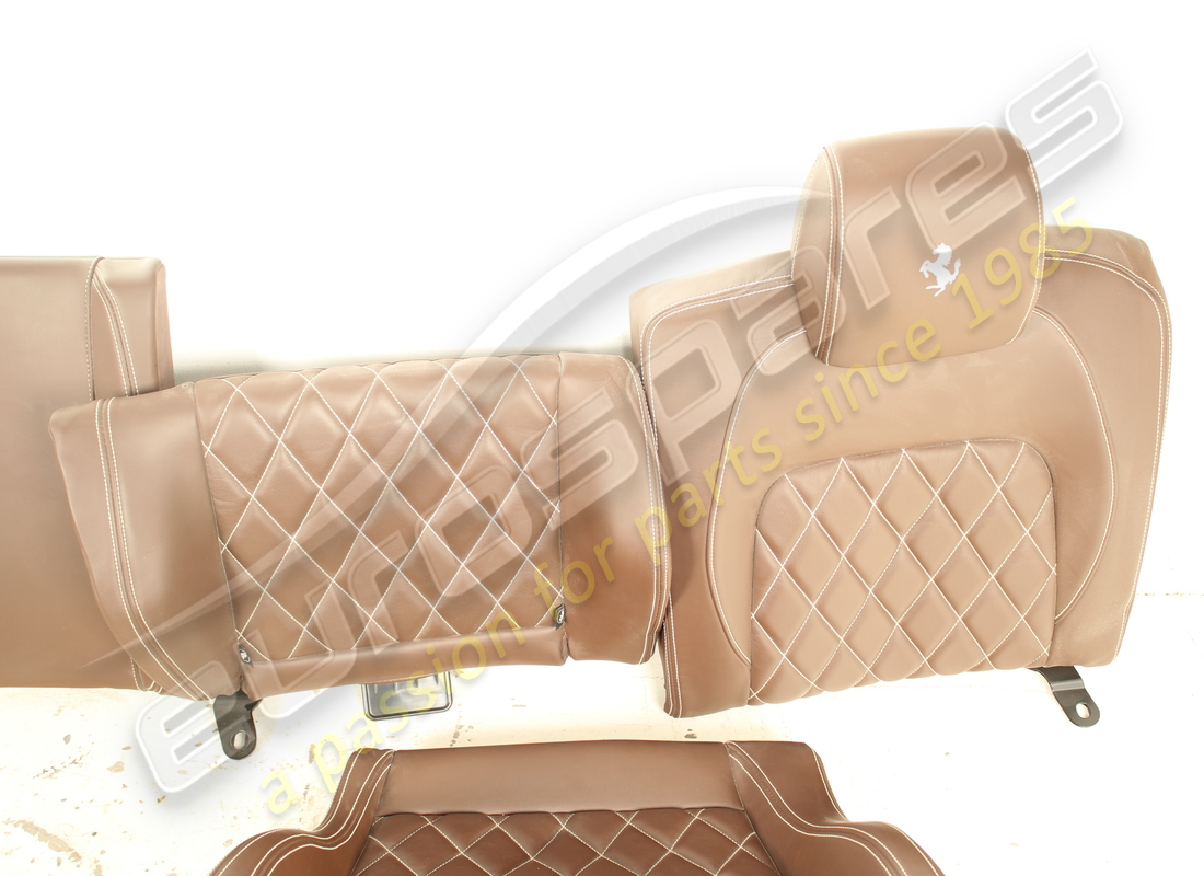 sièges complets d'occasion ferrari avec écrans arrière. référence eap1564144 (18)