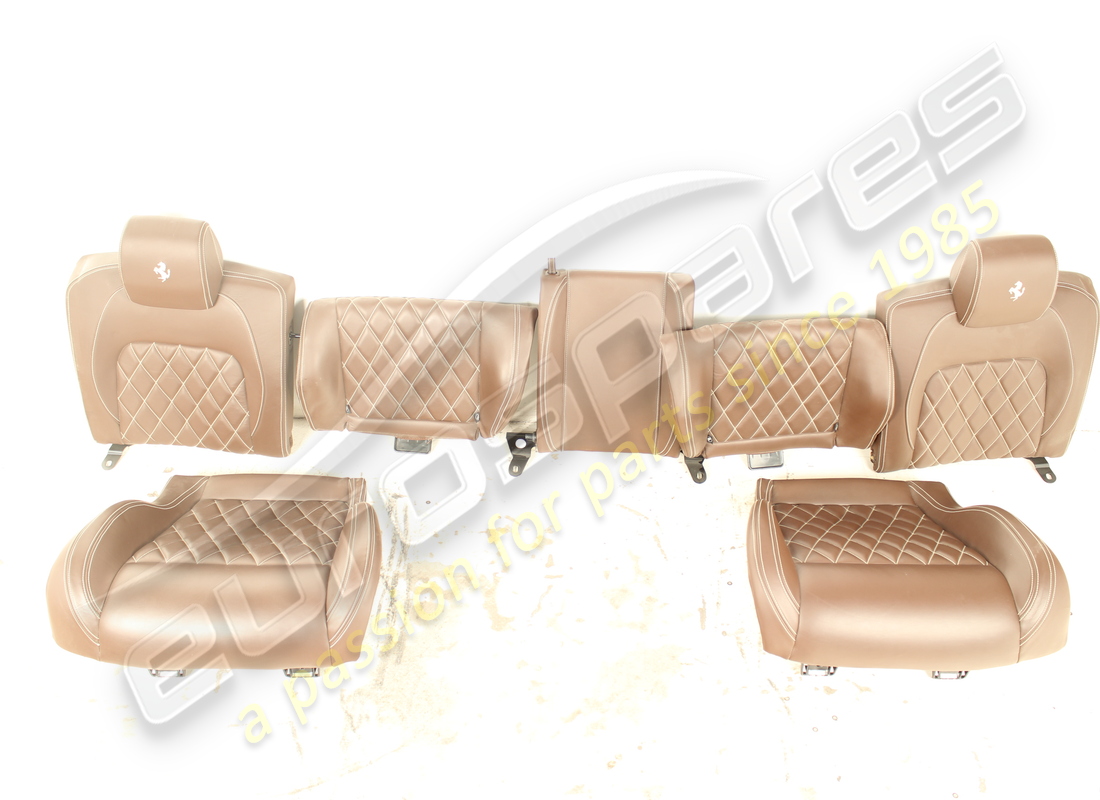 sièges complets d'occasion ferrari avec écrans arrière. référence eap1564144 (16)