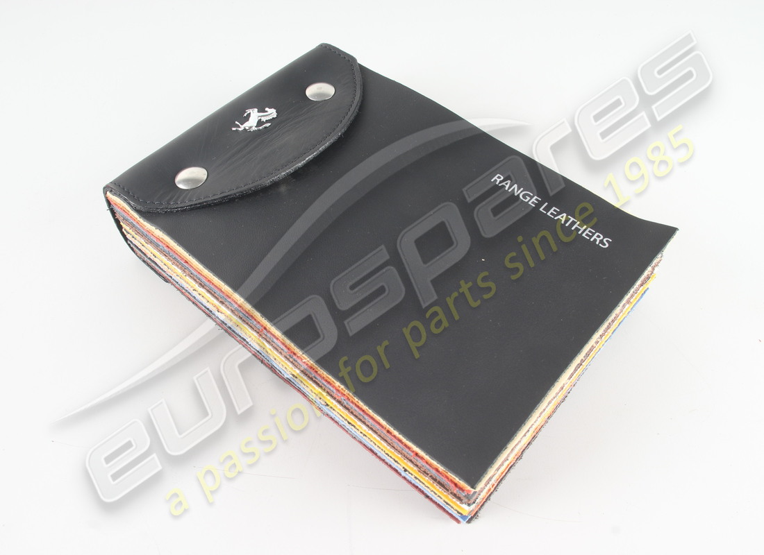 nouveaux échantillons de cuir frau ferrari. numéro de pièce 95998116 (1)