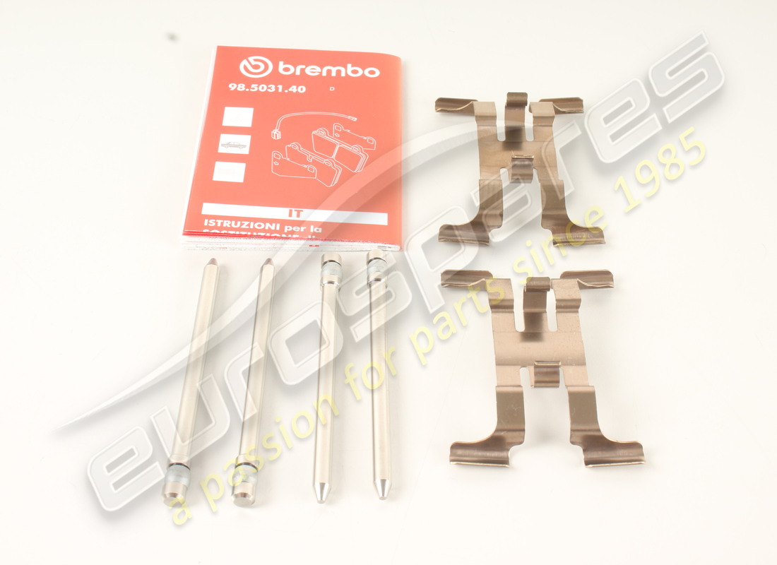 nouveau maserati kit arrière les plaquettes de frein v6. numéro de pièce 673012868 (2)