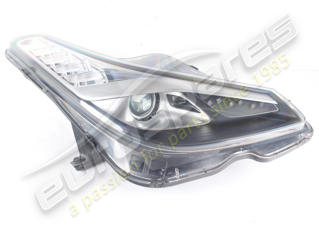 Phare droit bi-xénon AFS d'occasion Ferrari. Numéro de pièce 329982 (1) Phare droit bi-xénon AFS d'occasion Ferrari. Numéro de pièce 329982 (1)