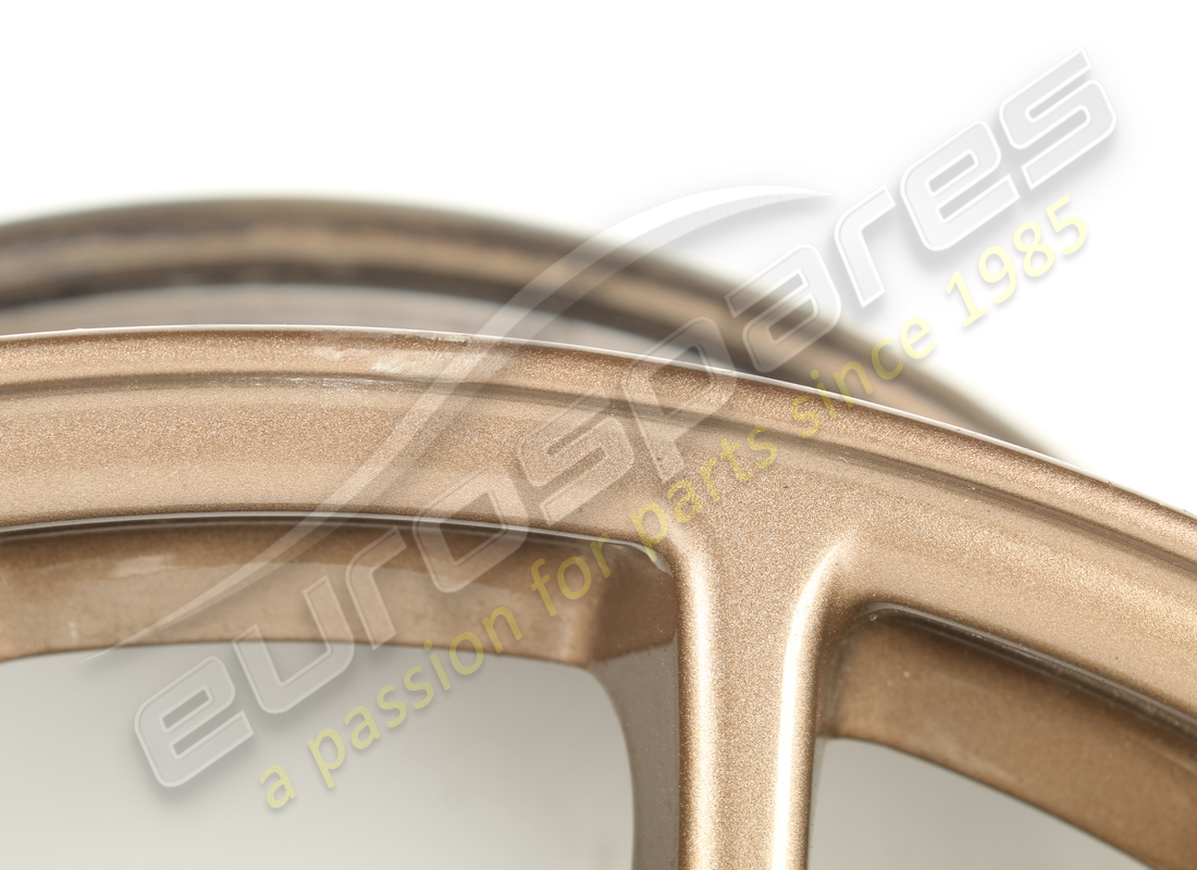 UTILISÉ FERRARI JANTE DE ROUE ARRIÈRE. NUMÉRO DE PIÈCE 195393 (6) utilisé ferrari jante de roue arrière. numéro de pièce 195393 (6)