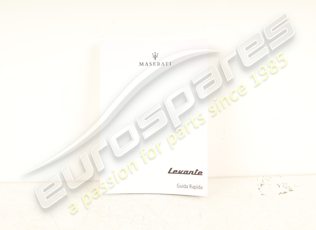 nouveau maserati guide rapide de la voiture m161 ita. numéro de pièce 910041948 (1)