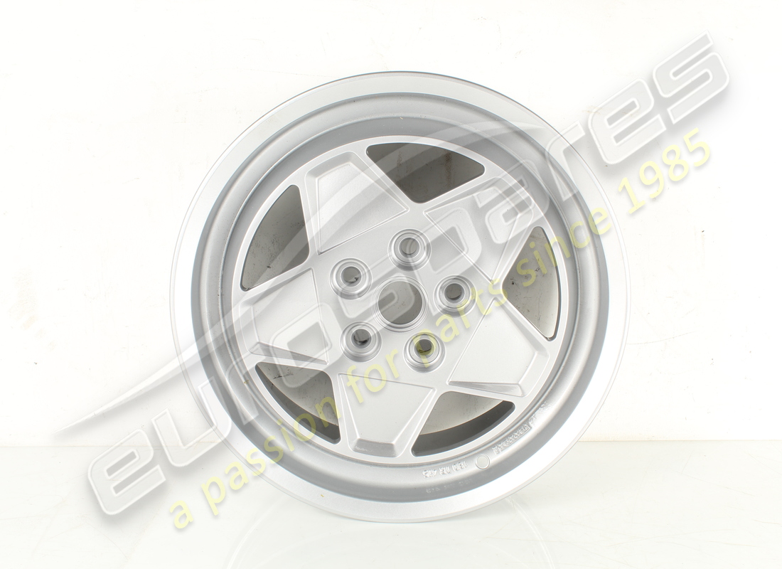 JANTE DE ROUE RECONDITIONNÉE FERRARI 180 TR 415. RÉFÉRENCE 127151 (1) jante de roue reconditionnée ferrari 180 tr 415. référence 127151 (1)