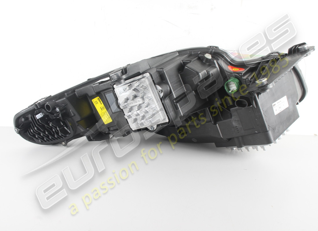 nouveau phare gauche ferrari. numéro de pièce 918250 (4)