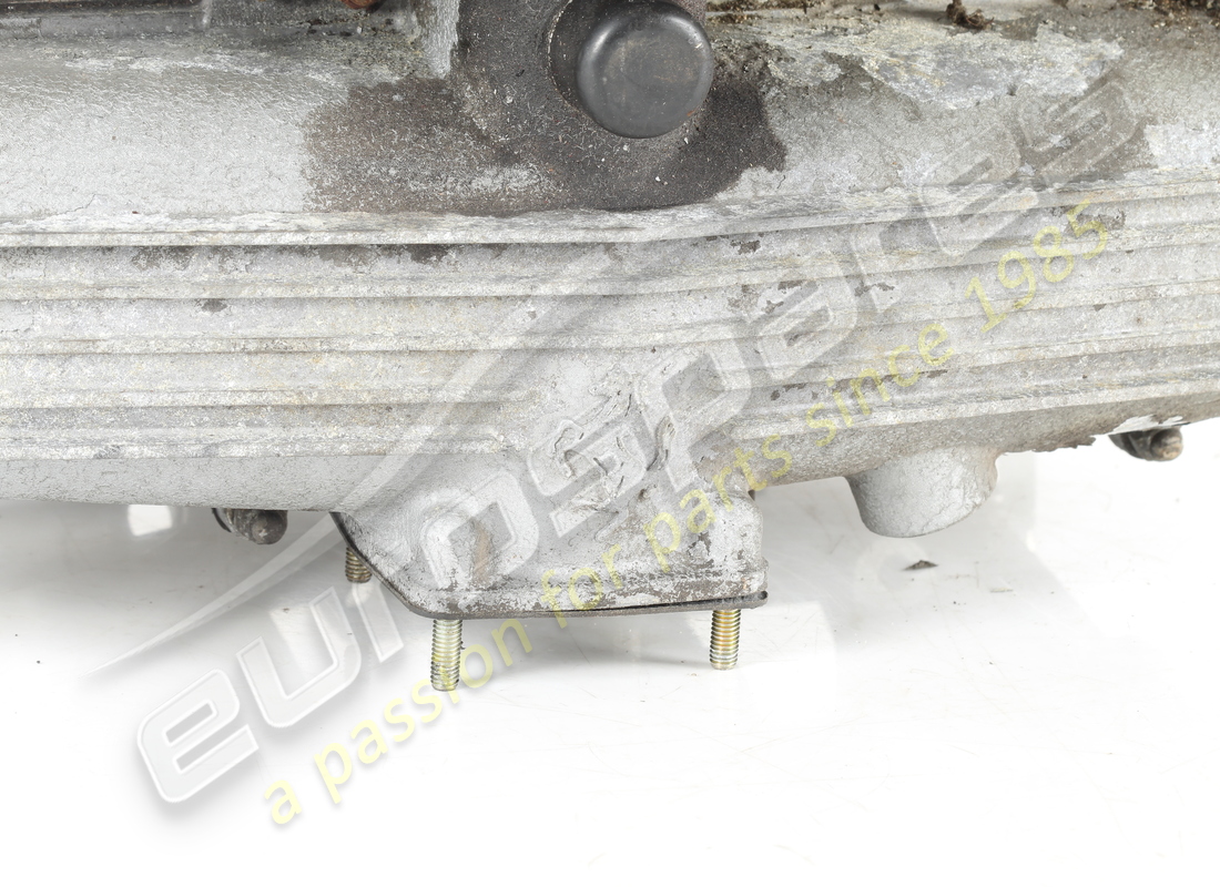 COUVERCLE DE COLLECTEUR D'ADMISSION FERRARI UTILISÉ COMPLET. NUMÉRO DE PIÈCE 149505 (5) couvercle de collecteur d'admission ferrari utilisé complet. numéro de pièce 149505 (5)