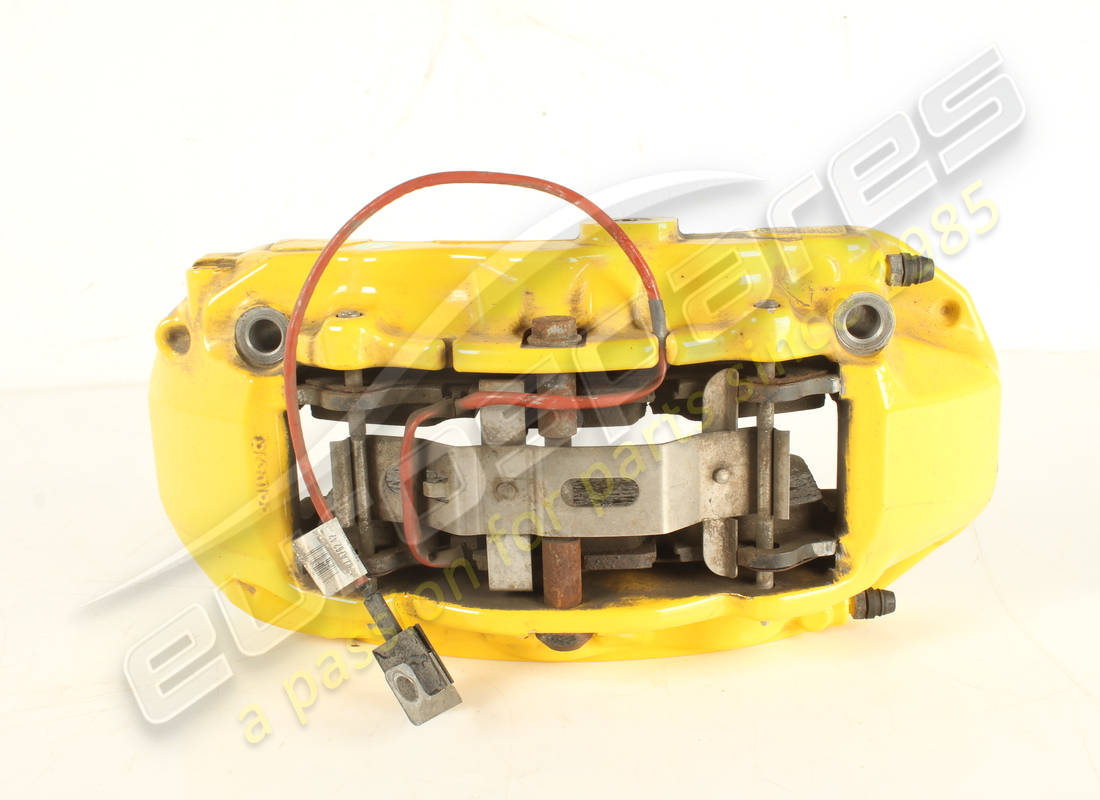 utilisé ferrari étrier avant droit avec plaquettes. numéro de pièce 297309 (2)