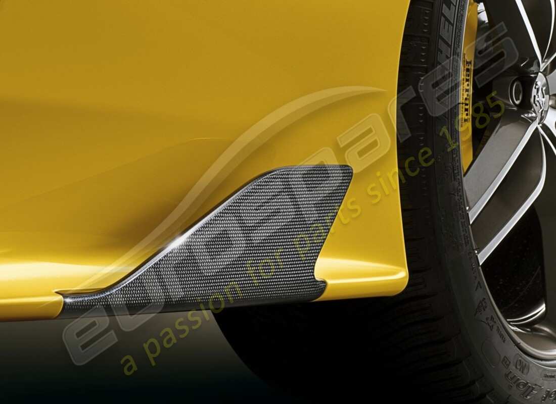 kit de jupes latérales sous portes neuf ferrari fibre de carbone. numéro de pièce 70003367 (1)