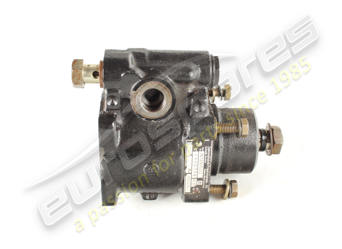 pompe de direction hydraulique d'occasion ferrari. numéro de pièce 128755 (2)
