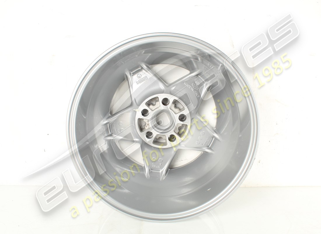 JANTE DE ROUE RECONDITIONNÉE FERRARI 180 TR 415. RÉFÉRENCE 127151 (4) jante de roue reconditionnée ferrari 180 tr 415. référence 127151 (4)