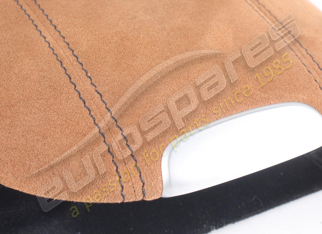 plateau arrière d'occasion eurospares avec porte de compartiment en alcantara (couleur cuoio). référence eap1723567 (2)