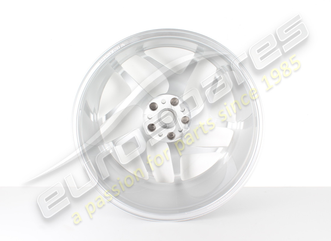 roue avant gauche ferrari reconditionnée. numéro de pièce 323850 (3)