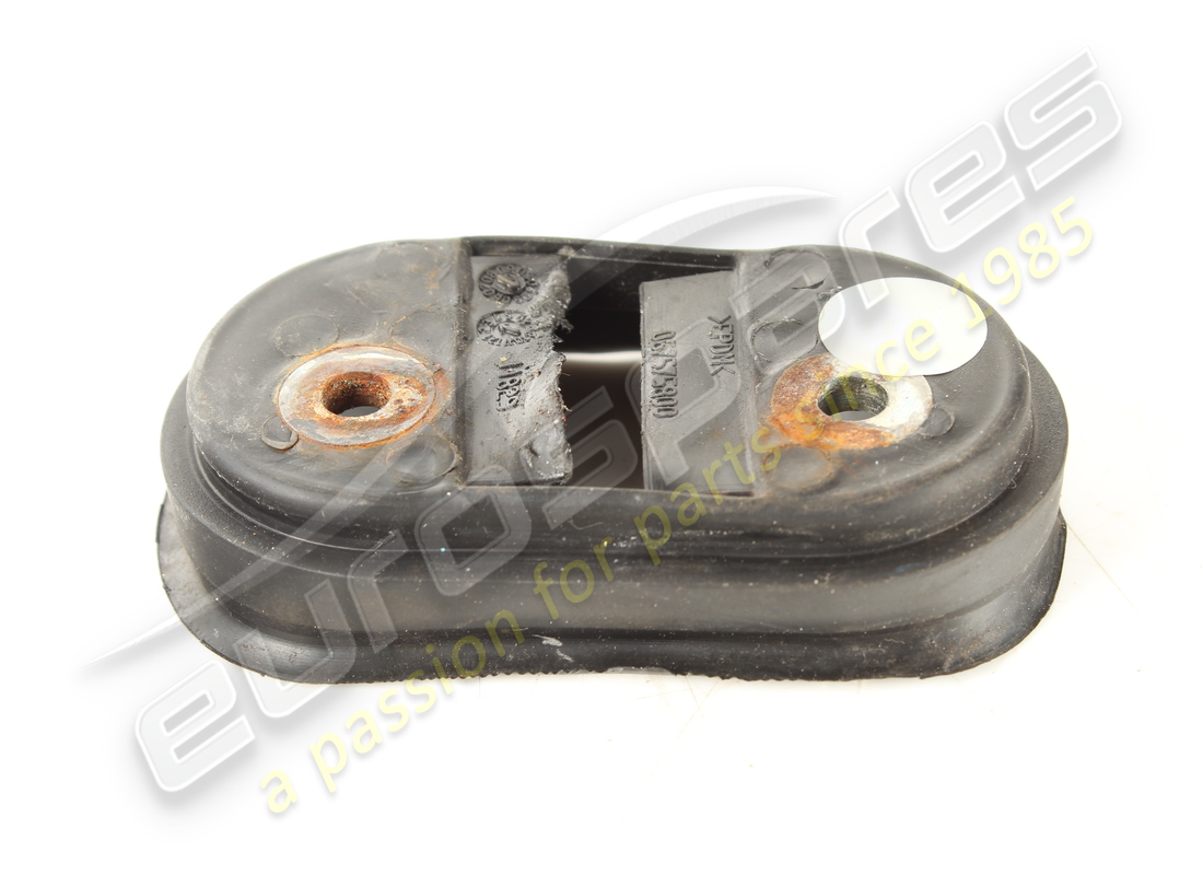 joint de butée de porte usagé maserati, joint de biellette de direction.. numéro de pièce 67575800 (2)