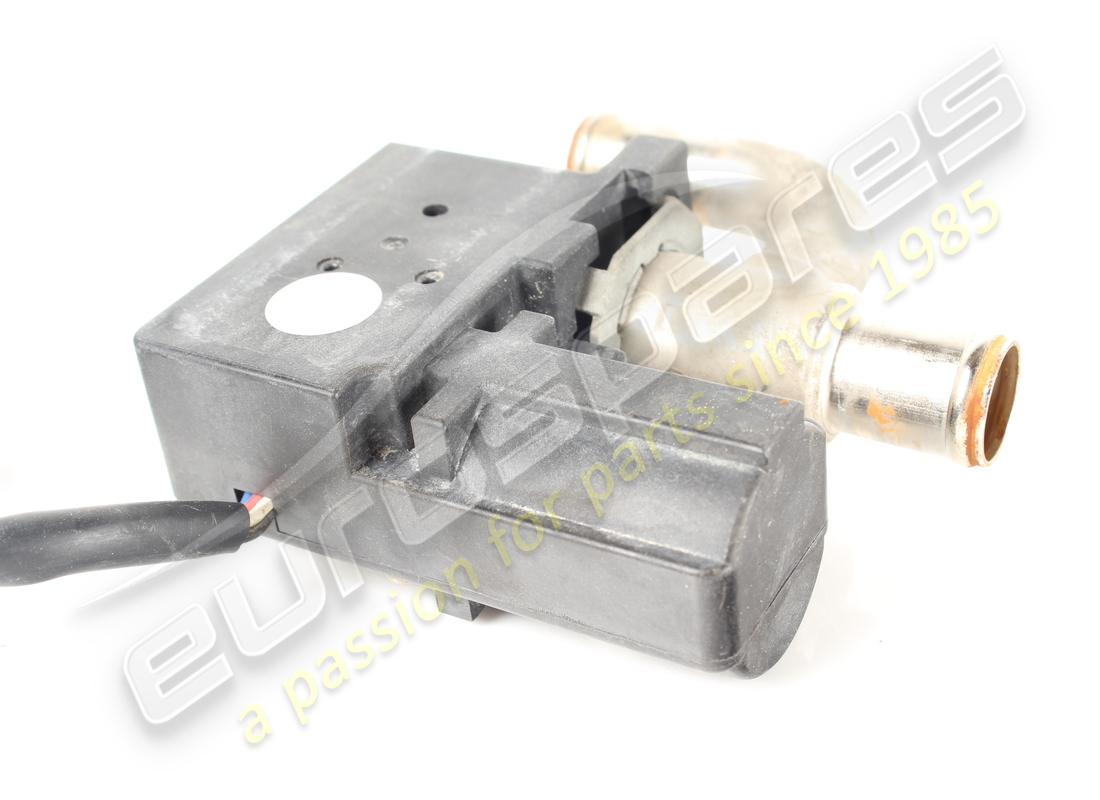 utilisé ferrari soupape rh tgk. numéro de pièce 67635900 (3)