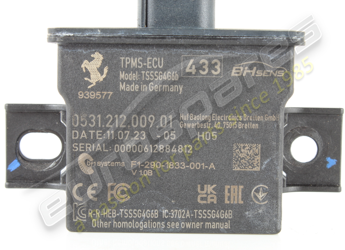 ECU/ANTENNE TPMS GEN. D'OCCASION FERRARI 5 4. NUMÉRO DE PIÈCE 939577 (2) ecu/antenne tpms gen. d'occasion ferrari 5 4. numéro de pièce 939577 (2)