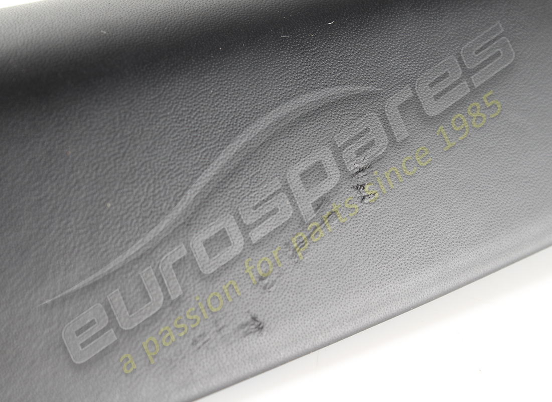 utilisé ferrari garniture de montant de pare-brise gauche. numéro de pièce 82901212 (2)