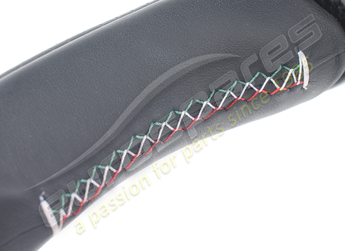 FERRARI VOLANT COMPLET UTILISÉ. NUMÉRO DE PIÈCE 337540 (14) ferrari volant complet utilisé. numéro de pièce 337540 (14)