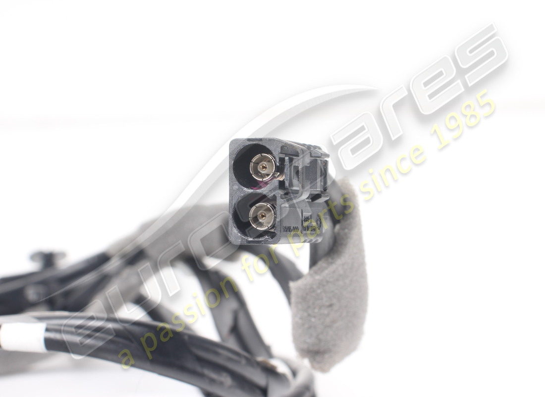 câble d'amplificateur d'occasion ferrari fm2-dab2. numéro de pièce 952010 (2)