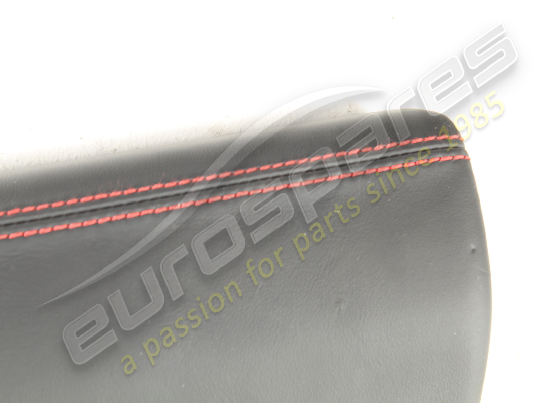 porte garniture de ferrari utilisée. numéro de pièce 82875600 (2)