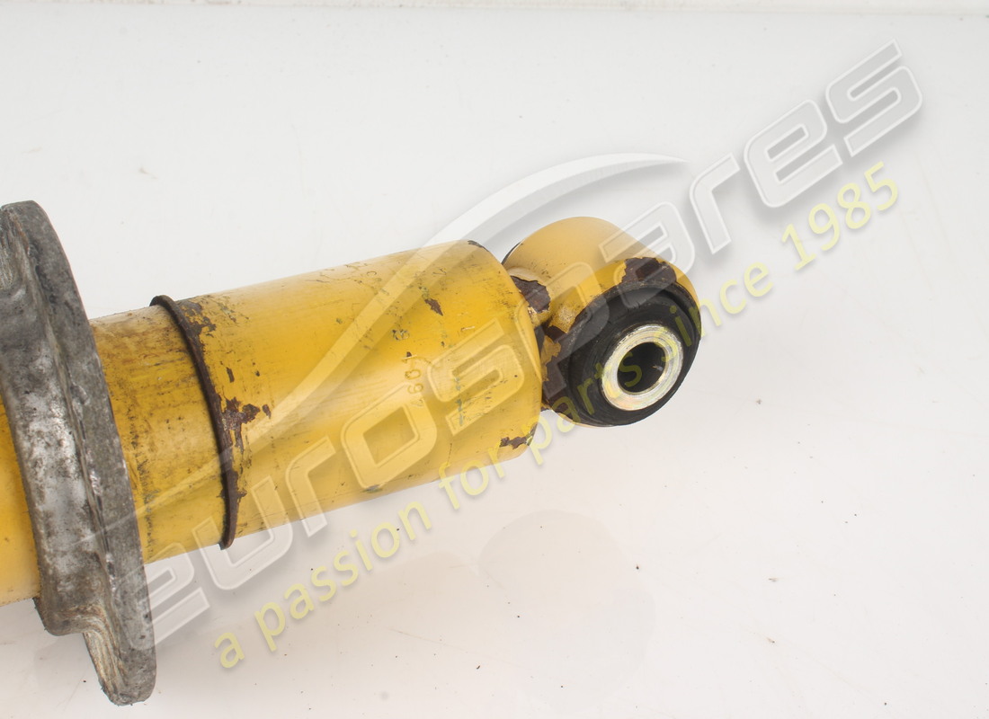 AMORTISSEUR ARRIÈRE UTILISÉ FERRARI. NUMÉRO DE PIÈCE 138264 (5) amortisseur arrière utilisé ferrari. numéro de pièce 138264 (5)