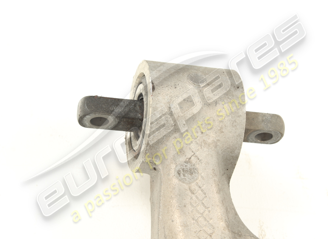 bras arrière gauche complet d'occasion ferrari. numéro de pièce 810450 (3)
