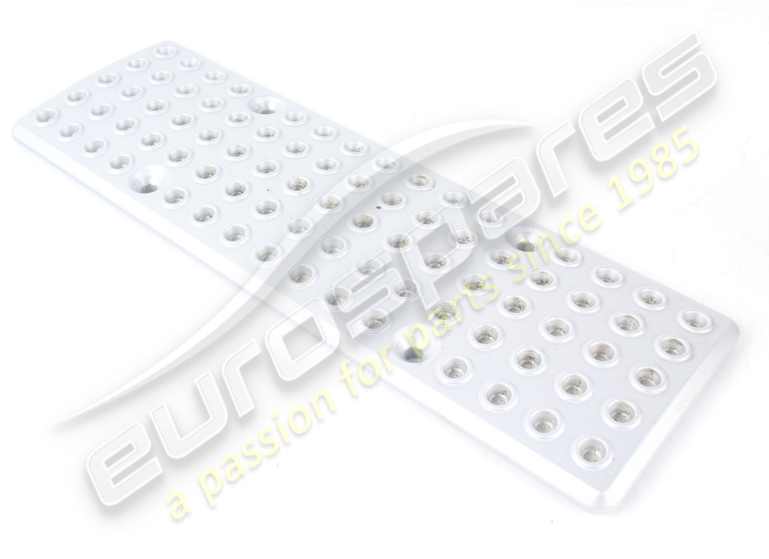 COUVERTURE DE Ferrari UTILISÉE. NUMÉRO DE PIÈCE 66122200 (1) COUVERTURE DE Ferrari UTILISÉE. NUMÉRO DE PIÈCE 66122200 (1)