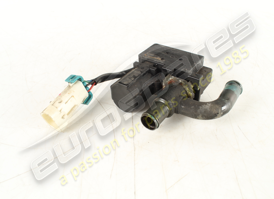 SOUPAPE TGK CÔTÉ GAUCHE D'OCCASION Maserati (COMMANDE DE CHAUFFAGE). RÉFÉRENCE 67444900 (1)