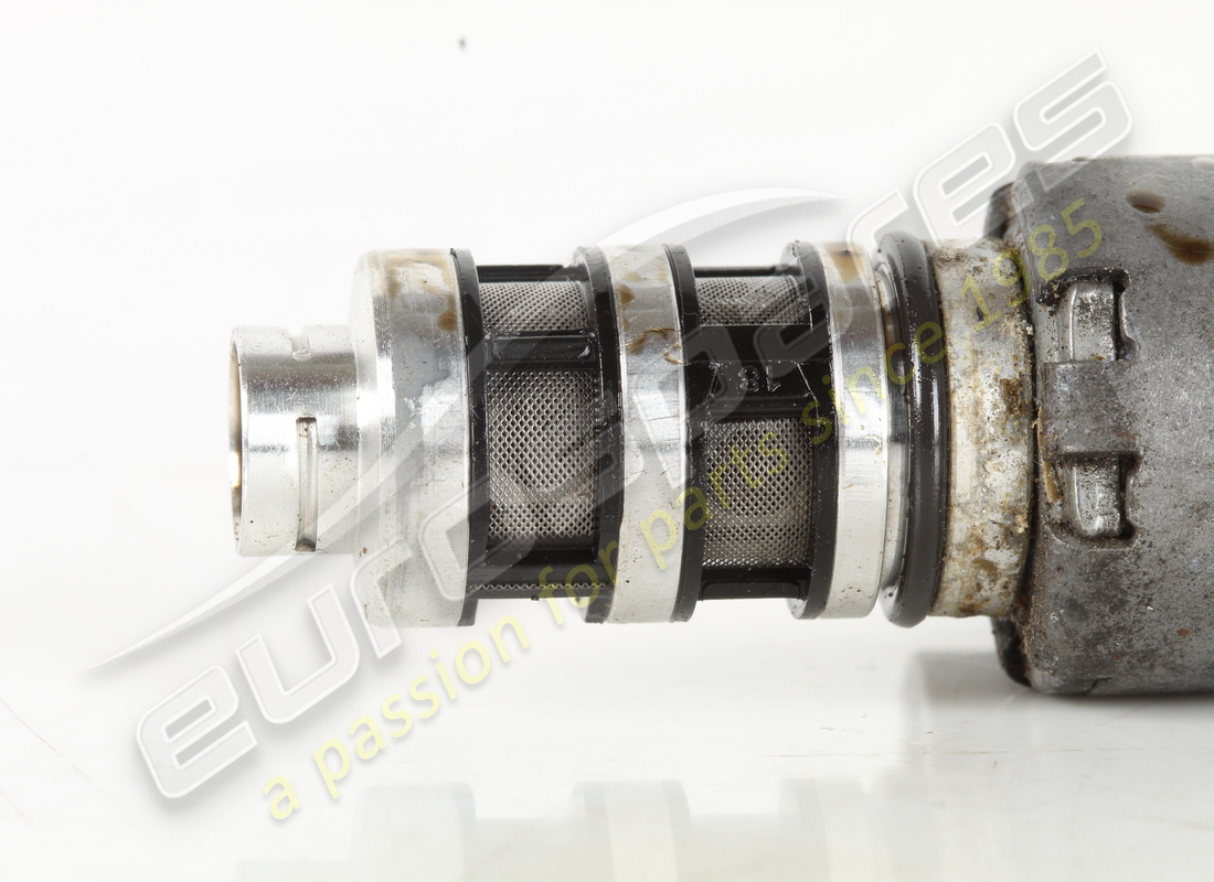 soupape de régulation utilisée lamborghini. référence 06m115393d (2)