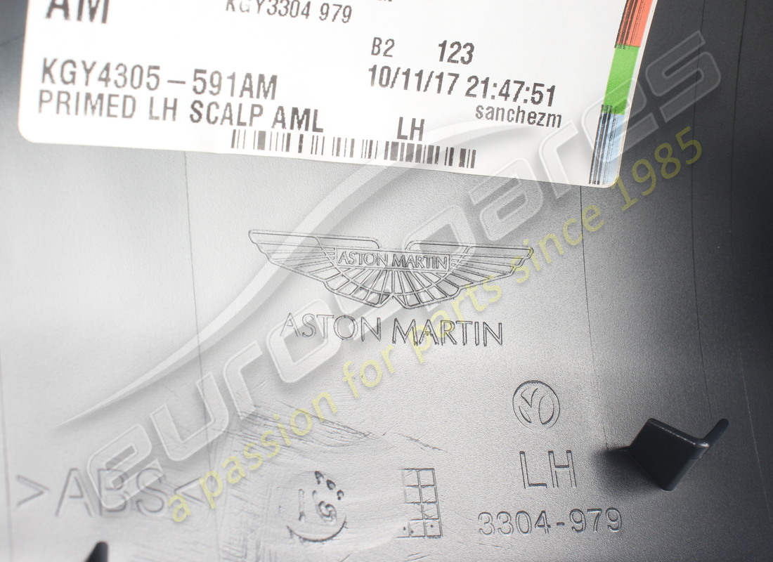 nouveau aston martin capuchon de rétroviseur gauche numéro de pièce ag3339979063ac (4)